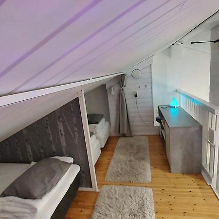 Вилла Soepoe Moekki Himoksella Palveluiden Vieressae Йямся Экстерьер фото